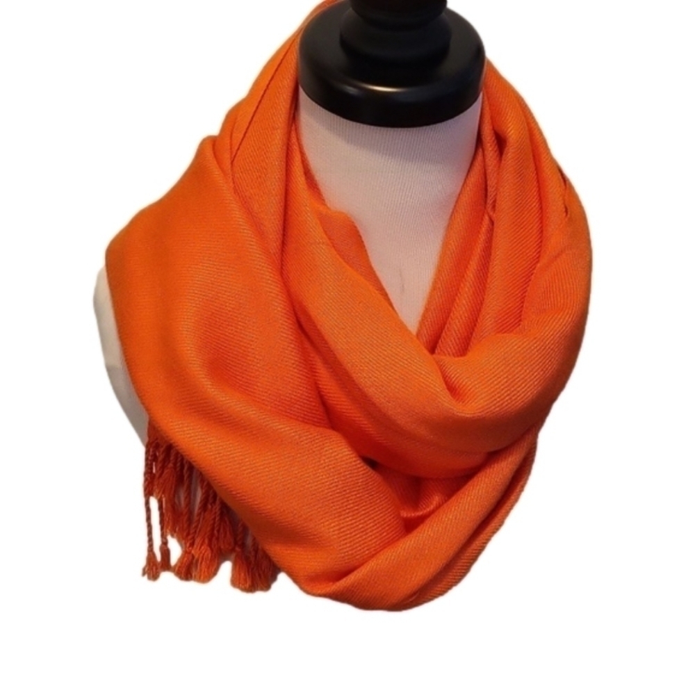 Fall scarf in the color orange, 27 x 64